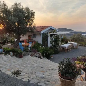 Mavi Kelebek Hotel Datça