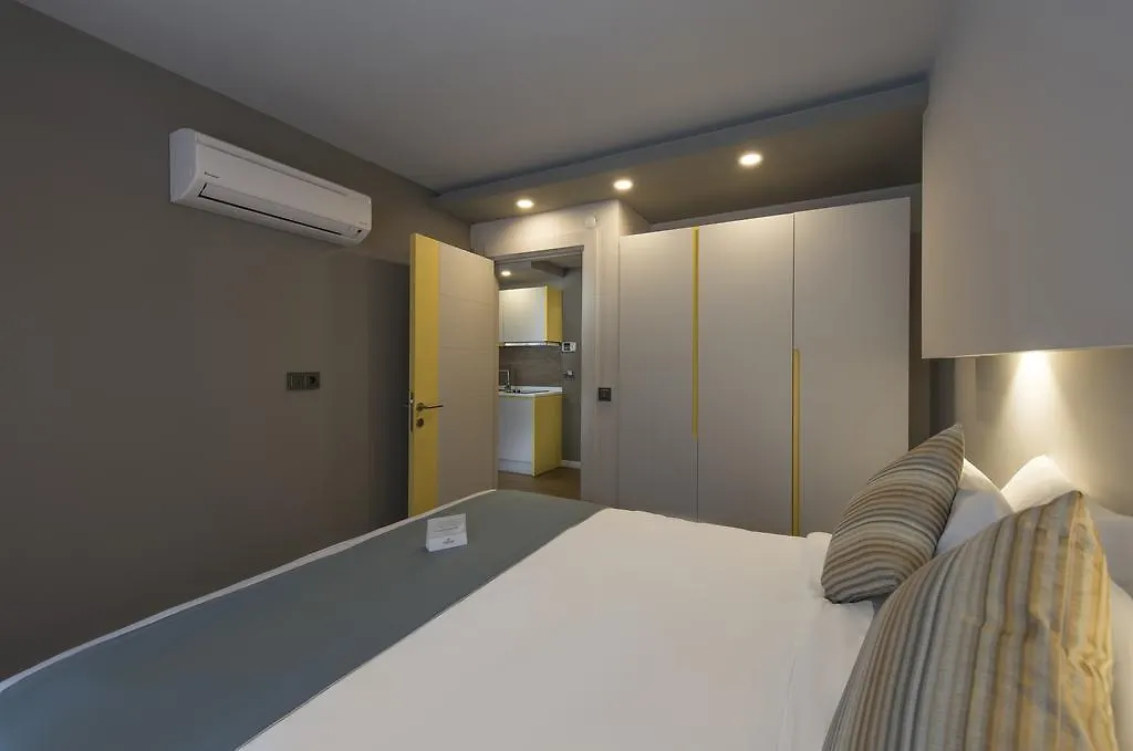 אנטליה Trend Suites מלון דירות